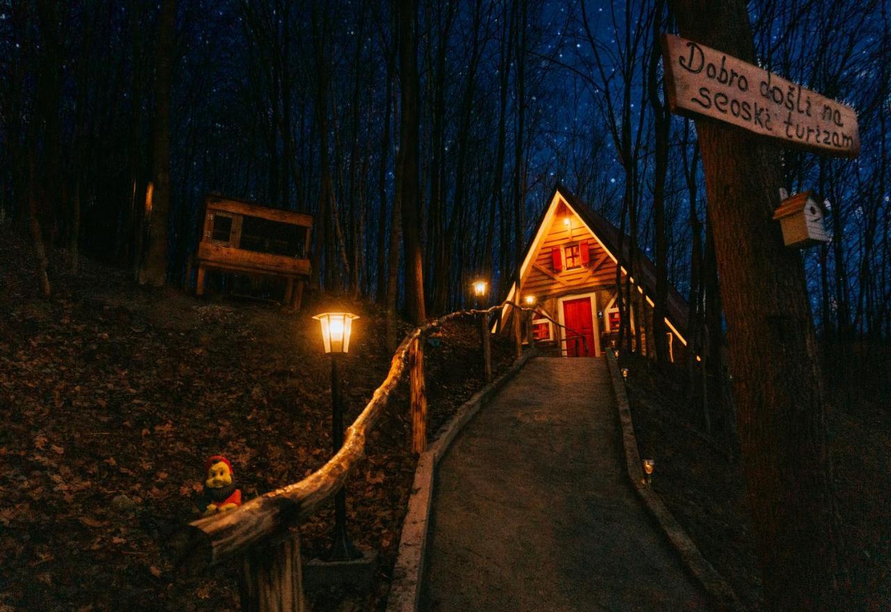 Etno Village Dolina Sreće Vitez Esterno foto