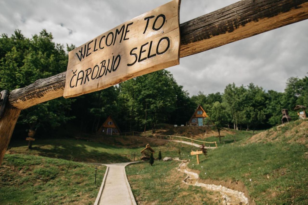 Etno Village Dolina Sreće Vitez Esterno foto
