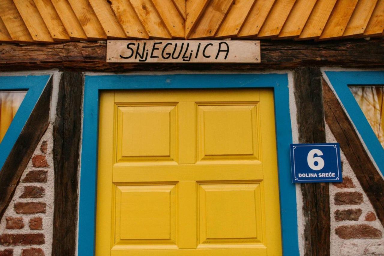 Etno Village Dolina Sreće Vitez Esterno foto